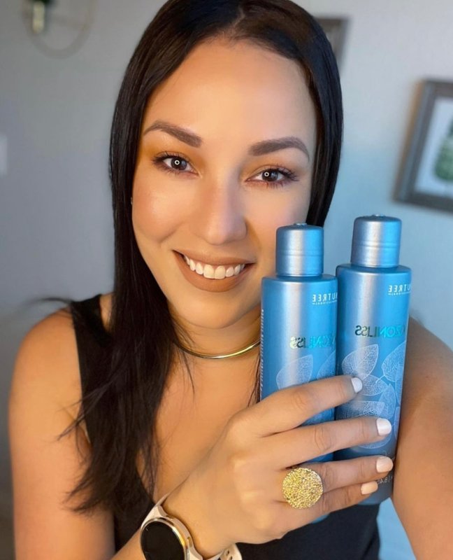 Bottox Expert or Amazonliss? What should you choose for African-American hair? - Nutree Cosmetics